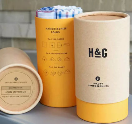 أسطوانات تغليف الكرتون المعاد تدويرها 600GSM 900GSM Kraft Paper Tube Box